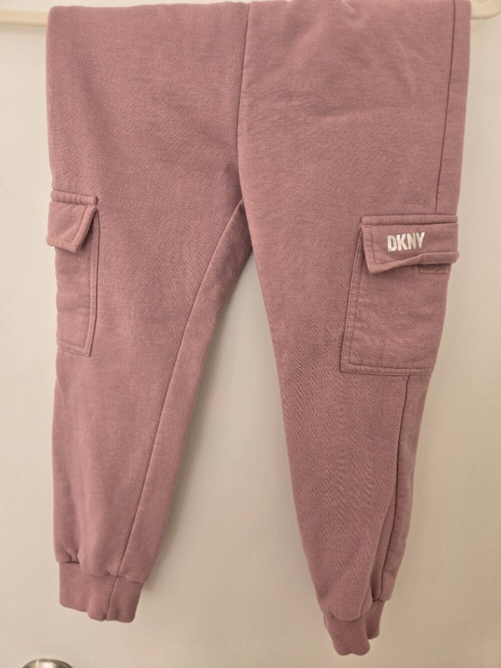 DKNY girls jogger set pink sequin hoodie and sweatpants - Picture 5 of 6
